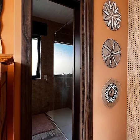 Jacaranda Stylish Ambiance With Volcano And Ocean Views Appartement *