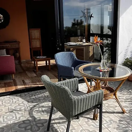 Appartement Jacaranda Stylish Ambiance With Volcano And Ocean Views *